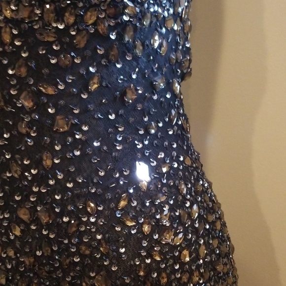 Jasz Couture black beaded prom dress - Picture 5 of 8
